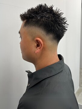セプト 博多(SEPT.) フェードカット スパイキーショート眉毛カット ビジネスヘア