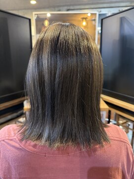 1+ アンプリュス(Unplus) 暗めのハイライト