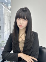 ユーフォリア 渋谷グランデ(Euphoria SHIBUYA GRANDE) レイヤーカット オリーブグレージュ 前髪カット