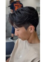 レボ(Revo)&nbsp;刈り上げニュアンスパーマ ！