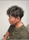 刈り上げショートアップバングツイストスパイラルパーマ