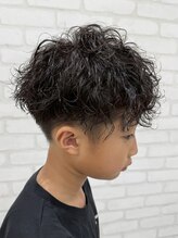 《*リッジ緩めのツイストスパイラルパーマ*》ライフスタイルに合わせて職場や学校でもできるパーマスタイル