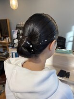 スアバイキキ(SuA by kiki.)&nbsp;ミディアムレイヤー/ハッシュカット/ワインレッド[千葉]