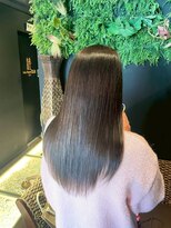 ヘアリゾート粋 ティガ 池袋店(tiga) ストレートヘア/艶髪/ダークブラウン