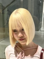 ヲタク(wotaku.)&nbsp;ブロンドブリーチハイトーンタイトボブケアブリーチ切りっぱなし