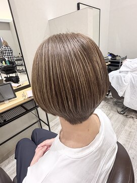スタイル 廿日市(STYLE) ナチュラルハイライト×ショートボブ