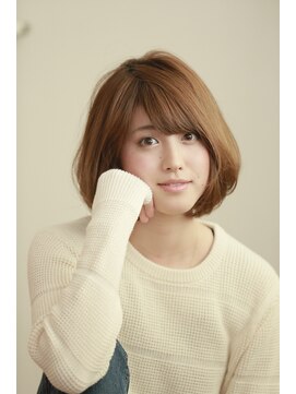 セレスト なんば店(CELESTE) ベージュカラーの大人かわいいフェミニンボブ【なんば店】