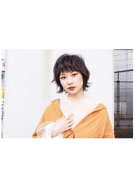 ボナ ヘアー(bona.hair) フェミニンショートボブ