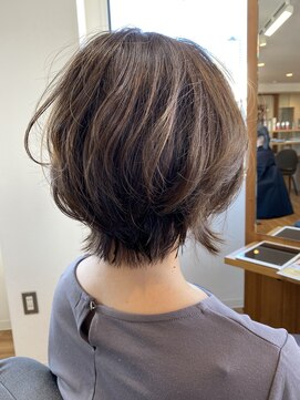 エルサ(Elsa) 【Elsa元町・三宮】スウィングウルフ×クリアベージュ