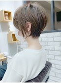 イルミナカラー・絶壁解消・前下がり・ショート・30代40代・猪狩