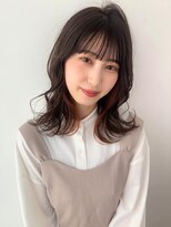 ビーハイブ 一番町店 アヴェダ(BEHIVE)&nbsp;くびれたミディアムレイヤーとアプリコットインナーカラー