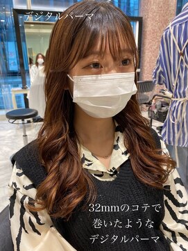 アピッシュ ギンザ(apish ginza) tomo コテ巻き風韓国風デジタルパーマ