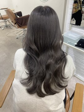 ムク 新宿(muc) 赤み消しグレージュ　ナチュラル韓国レイヤー