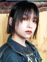 ライラ(Lyla)&nbsp;プツッと切りっぱなしクールボブ