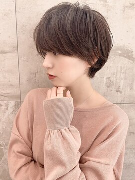 アンド ストーリーズ(&STORIES) 大人可愛い小顔ひし形クビレ丸みボブ20代30代40代大人ショート