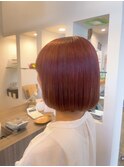女性らしいボブスタイル×艶々オレンジカラー