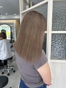 キキ(kiki by KENJE) 1度は憧れる柔らかミルクティー