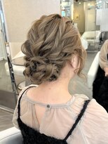 グラマシー アレックス(Gramercy alex)&nbsp;パーティーシニヨンスタイル