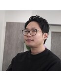 清潔感と自信に満ちた印象の、かきあげショート【メンズカット】