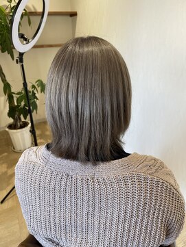 ラトット(Latot) シルバーグレー