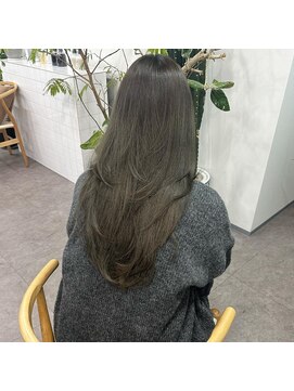 ノート(note) オリーブカラー×レイヤーカット