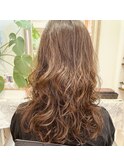 セミロングレイヤーカット