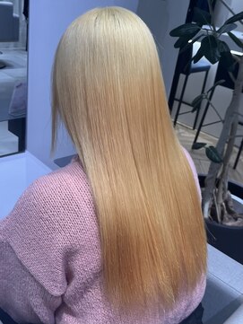 ステア ケース(stair case) 黒染め履歴抜きっぱなしブロンド