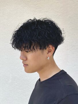 サロン(SALON) 大人黒髪×ハード波巻きスパイラル　◇吉見限定◇