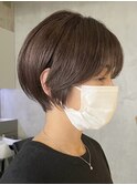 船橋大人ショートボブイルミナカラー丸みレイヤーくびれショート