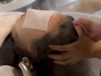 モスモ(mosmo)の写真/【中崎町駅/徒歩4分】リピート多数◇大人気ヘッドスパ♪オーダーメイドで地肌から髪質改善のご提案を◎