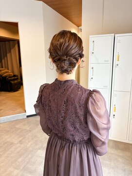 スリーバイザサロン(THREE by the salon) お呼ばれヘア