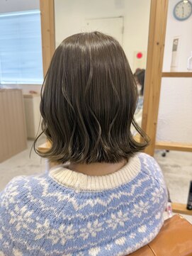 ブリーチなしのオリーブグレージュカラー