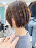ナチュラルショートボブレイヤーボブ小顔ブラウン20代～50代