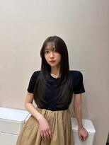 ロエ(LOE) グレージュレイヤーカット顔周りレイヤーブリーチなし