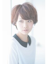 ヘアアンドメイク エジェリ(hair&make egerie)&nbsp;大人可愛いフェミニンショート ダブルカラー 恵比寿