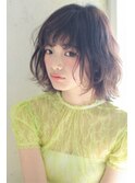 【MINX佐藤】柔らかなカールが揺れるこなれボブ