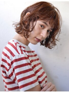 ロイジー(roijir) roijirイルミナインナーカラーxスパイラルxセンシュアルショート