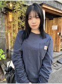 レイヤーミディアム__伸ばしかけ前髪_ブルーブラック