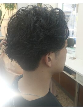 ヘアアートヒサ(HAIR ART hisa) 「RYOKO」 30代~40代 メンズ2WAYパーマ