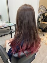 ウフアンビアンス(Oeuf.ambiance) ロングｘ毛先カラーピンク