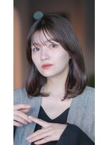 ガーデン ジングウマエ(GARDEN jingumae)&nbsp;くびれ/ミディアム/アッシュカラー/前髪パーマ/髪質改善