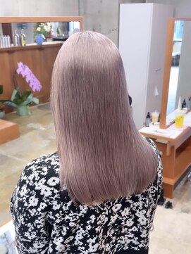 ヤーン(yarn.) ミルクティーグレージュ【赤堀友哉】