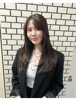 レジーロ (Regilo) レイヤーカット◎グレージュ