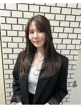 レジーロ (Regilo) レイヤーカット◎グレージュ