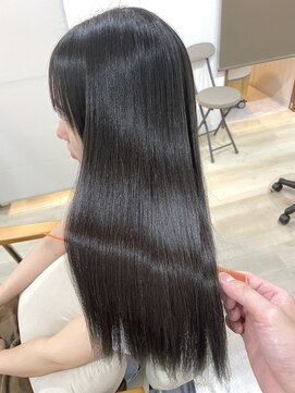 美髪専門サロン バイ マイル(美髪専門サロン by mile) 美髪矯正の仕上がりはドライヤーで乾かしただけ