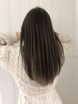 ネイロ 日本橋(NeiRo)&nbsp;小顔ショートボブハイライトカラー大人ショートカット白髪ぼかし