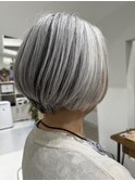 前下がりボブ