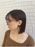耳かけピタッと切りっぱなしボブ×インナーカラー