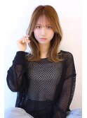 外ハネミディアムボブブラウン