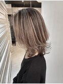 白髪ぼかしハイライトシルバー